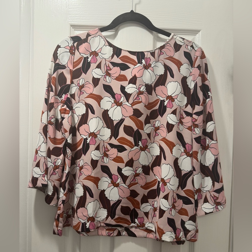 Ann Taylor Factory MP floral burgundy/ pink /white back tie 3/4 flare sleeves.